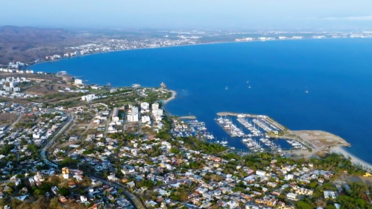 Inauguran vuelo AIFA–Tepic para impulsar el desarrollo en Nayarit